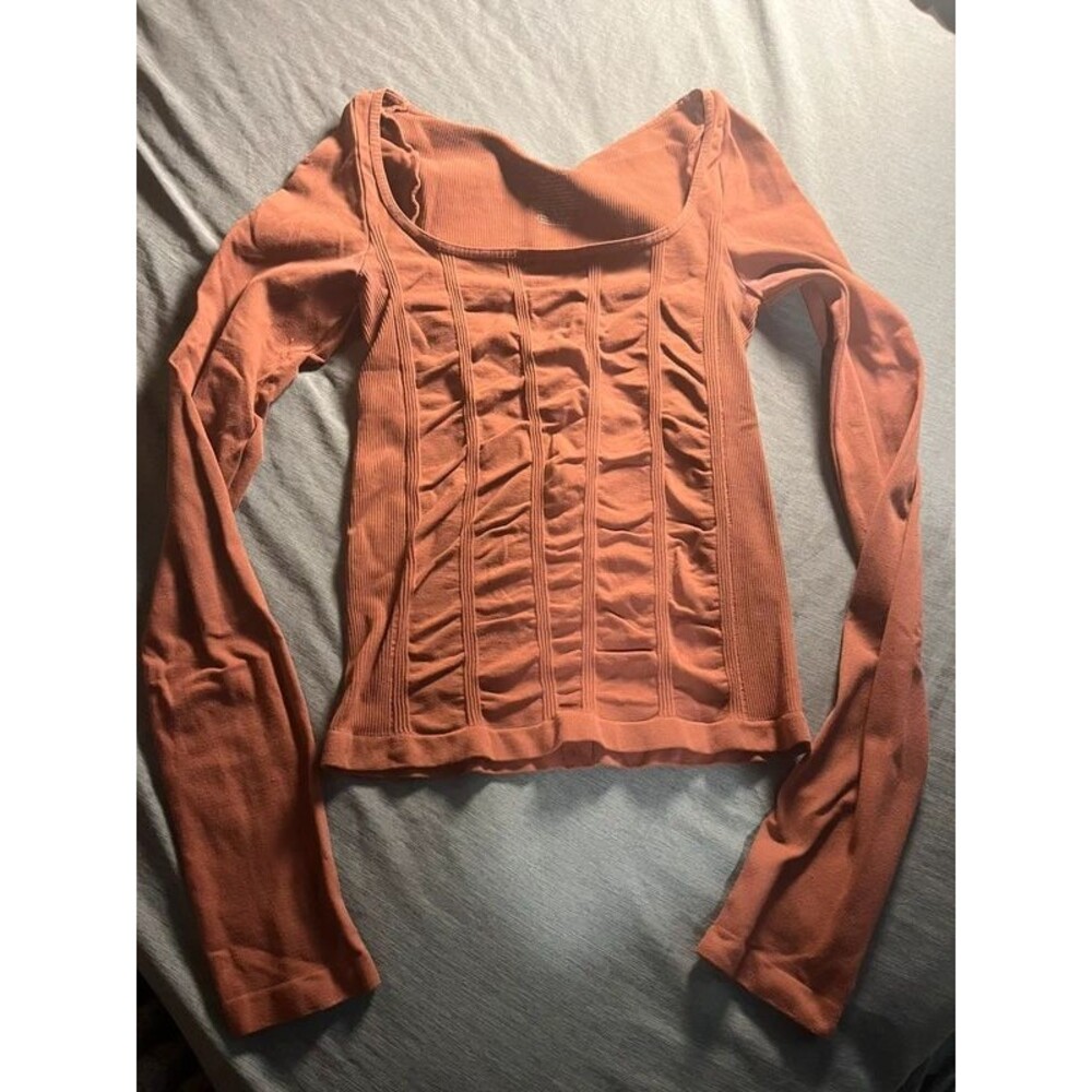 Free people movement shirt xs $68